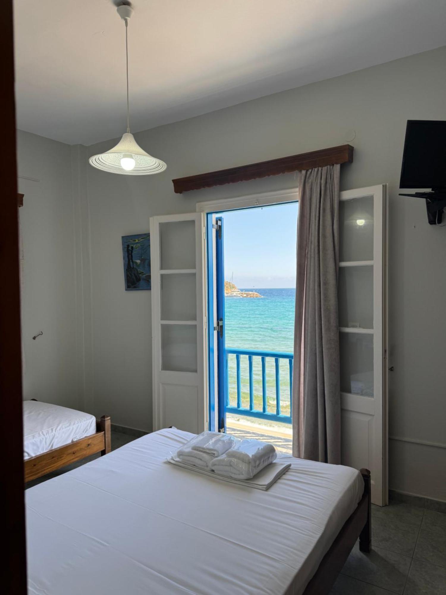 Petradi Sifnos Aparthotel Platis Gialos  Eksteriør bilde